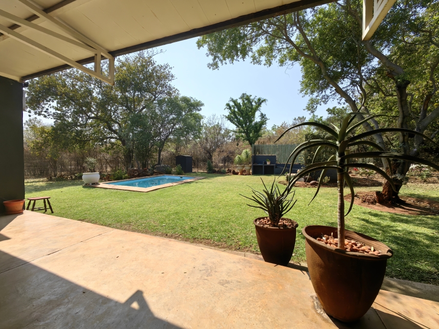 5 Bedroom Property for Sale in Buffelshoek AH North West